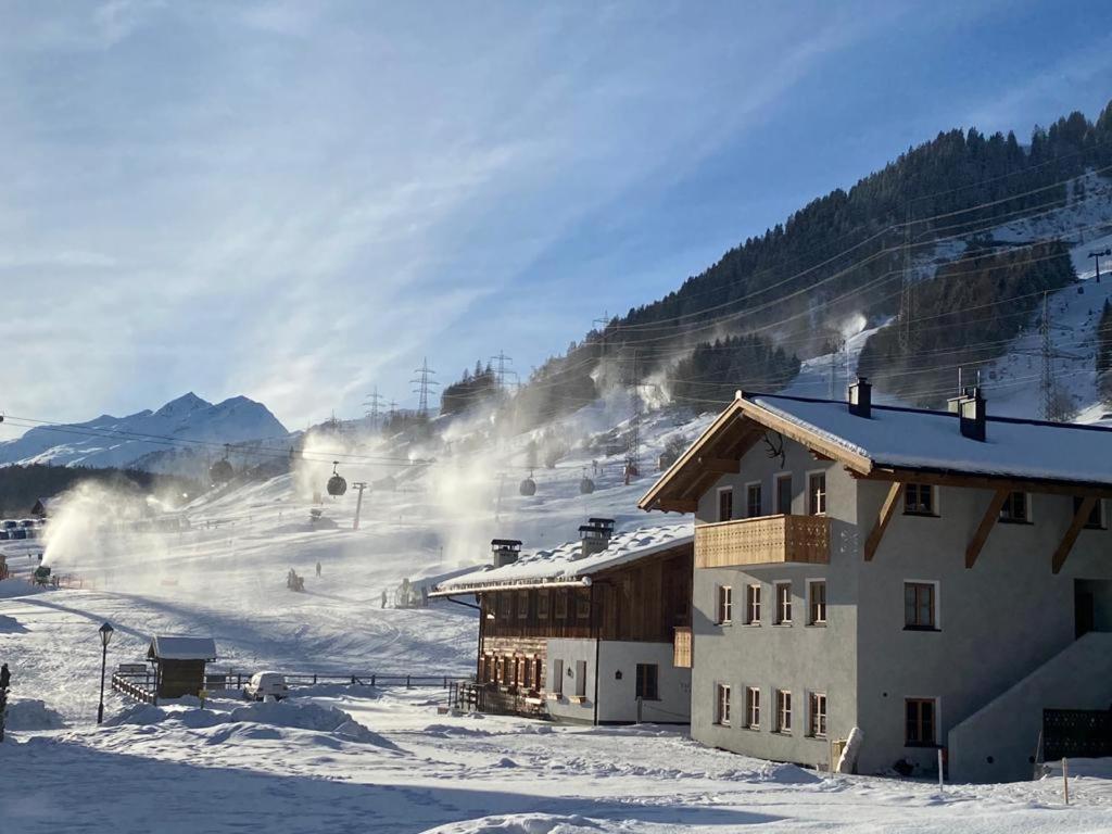 Chalet Marmotta "Neve" - Luxus Chalet سانكت أنتون ام ارلبرغ المظهر الخارجي الصورة