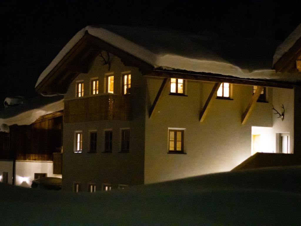 Chalet Marmotta "Neve" - Luxus Chalet سانكت أنتون ام ارلبرغ المظهر الخارجي الصورة